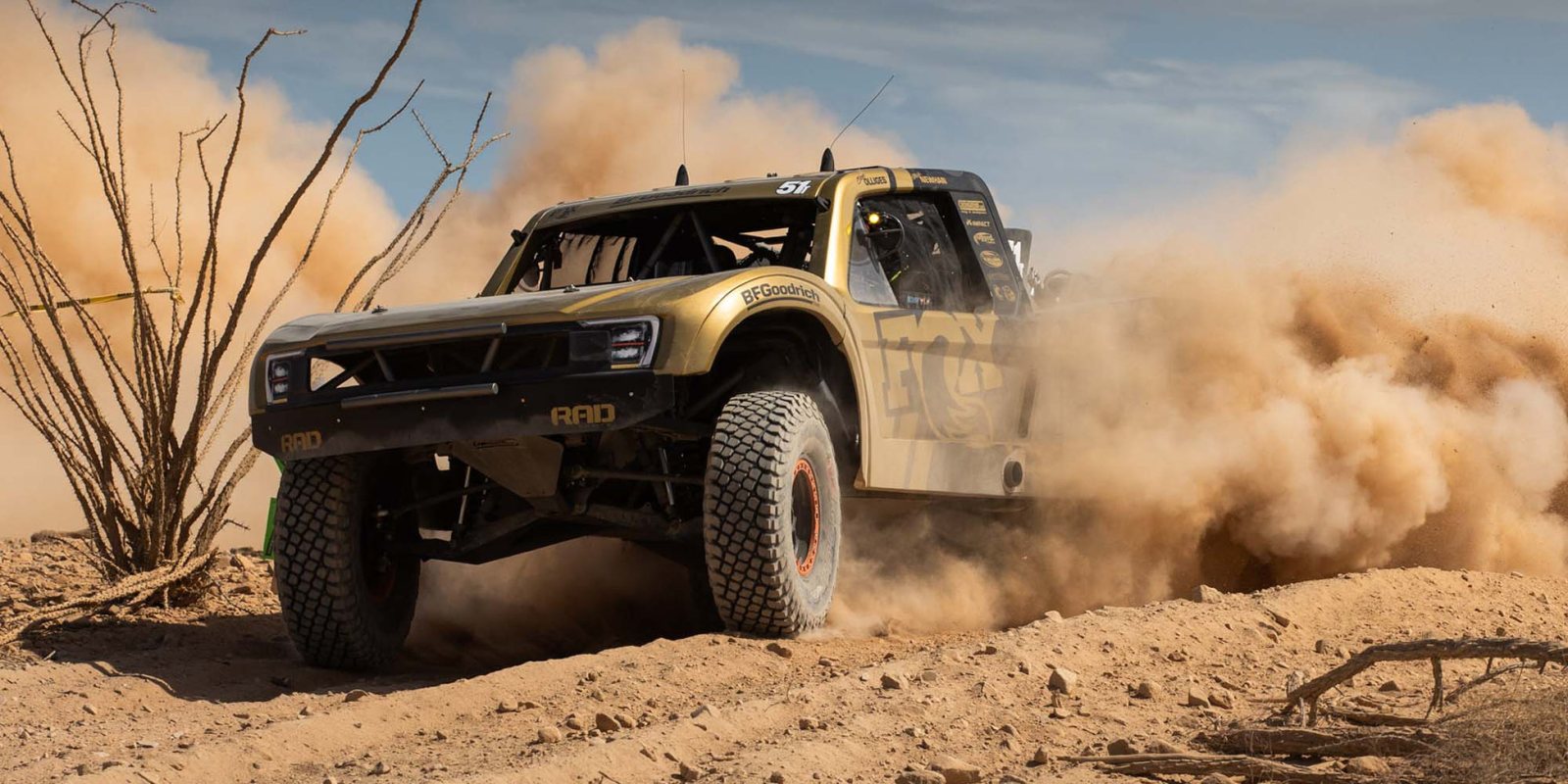 FOX Live Valve aftermarket semi-active suspension kits for trucks, SUVs and Jeeps