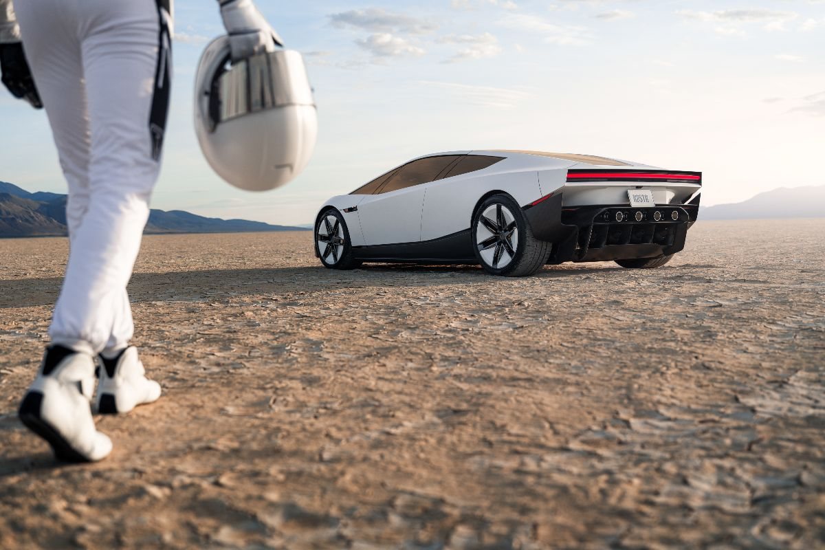 The thruster-equipped Tesla Roadster. Image courtesy of Tesla, Inc.